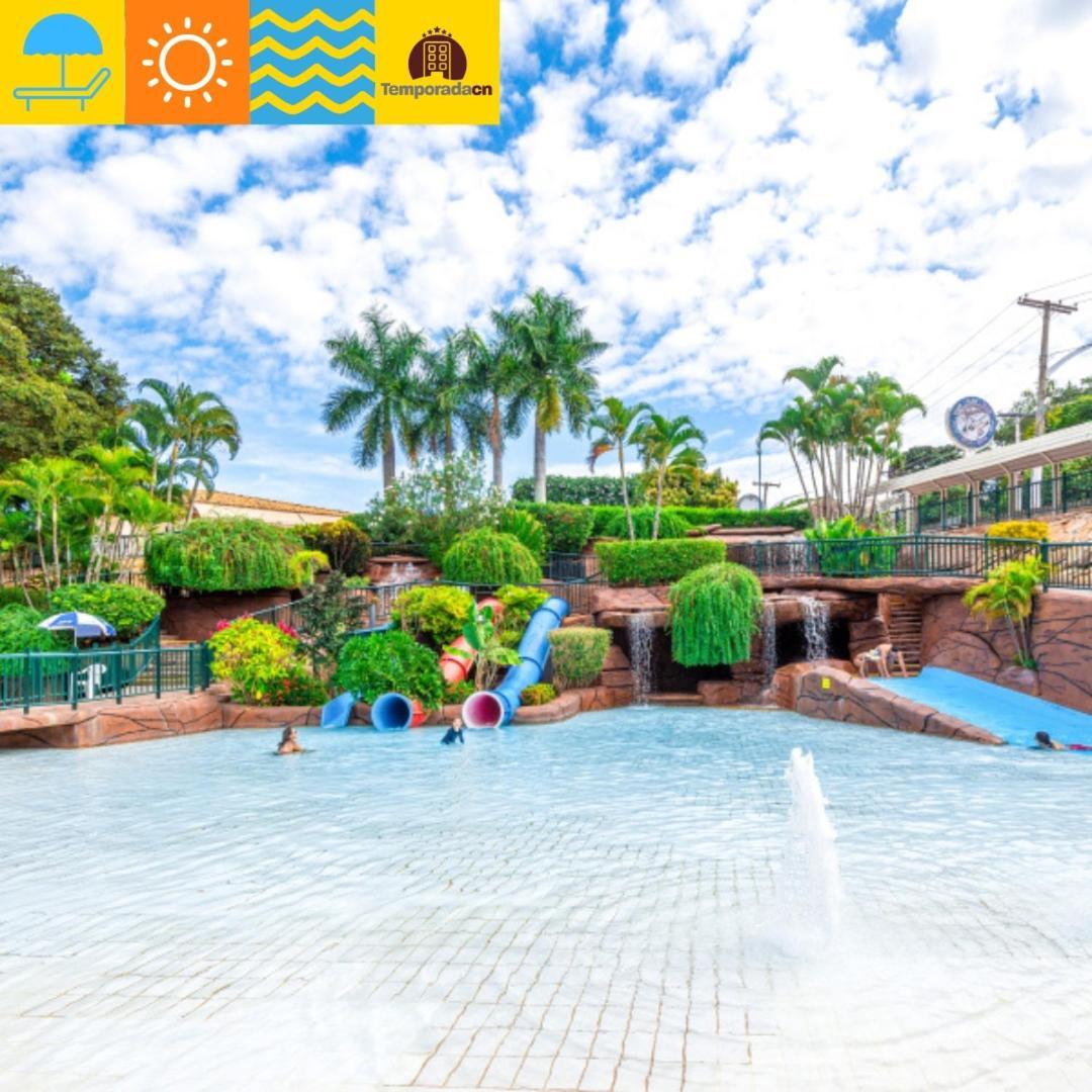 Aparthotel Piazza Com Acesso Ao Acqua Park - Gustavo Caldas Novas Exteriér fotografie